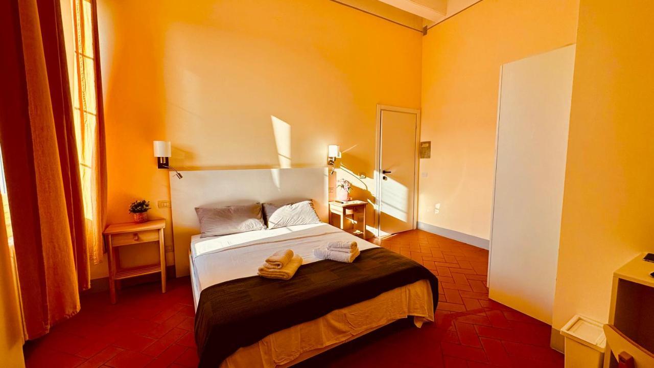 B&B - Residenza D'Epoca Piazza Cairoli Пиза Экстерьер фото