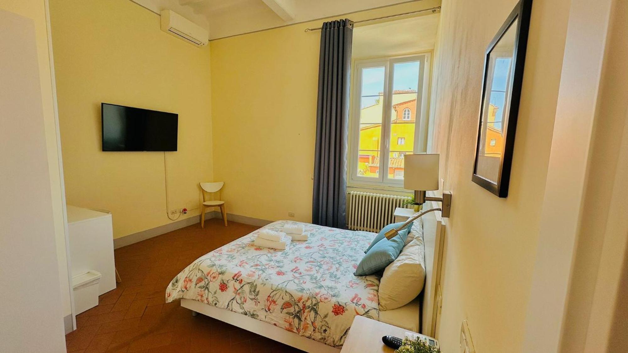 B&B - Residenza D'Epoca Piazza Cairoli Пиза Экстерьер фото
