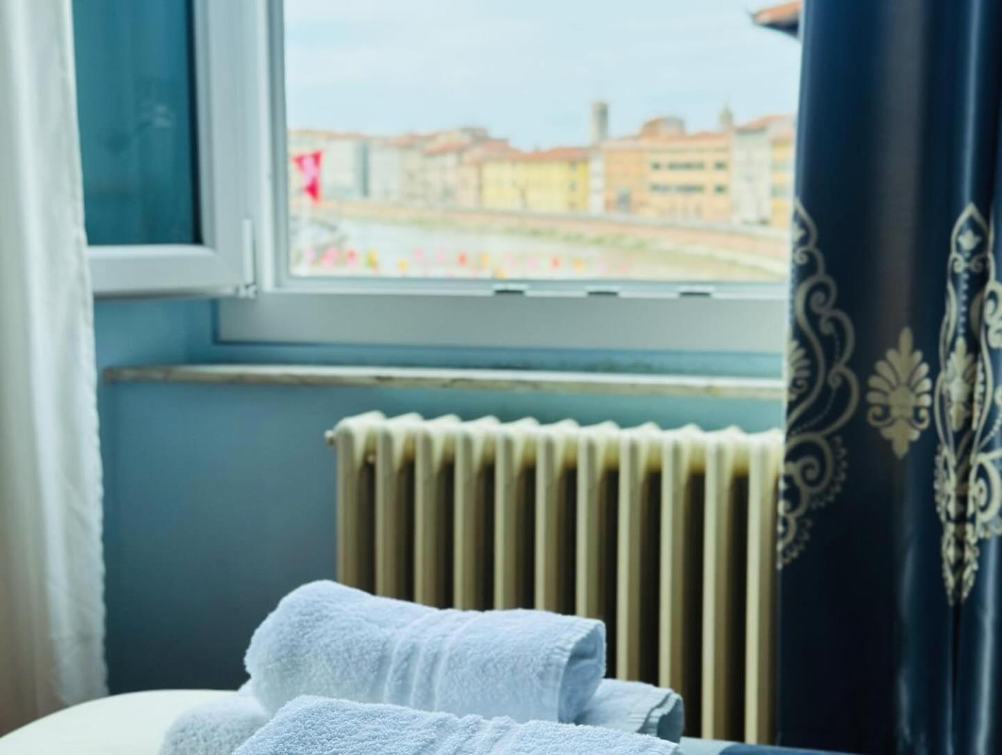 B&B - Residenza D'Epoca Piazza Cairoli Пиза Экстерьер фото